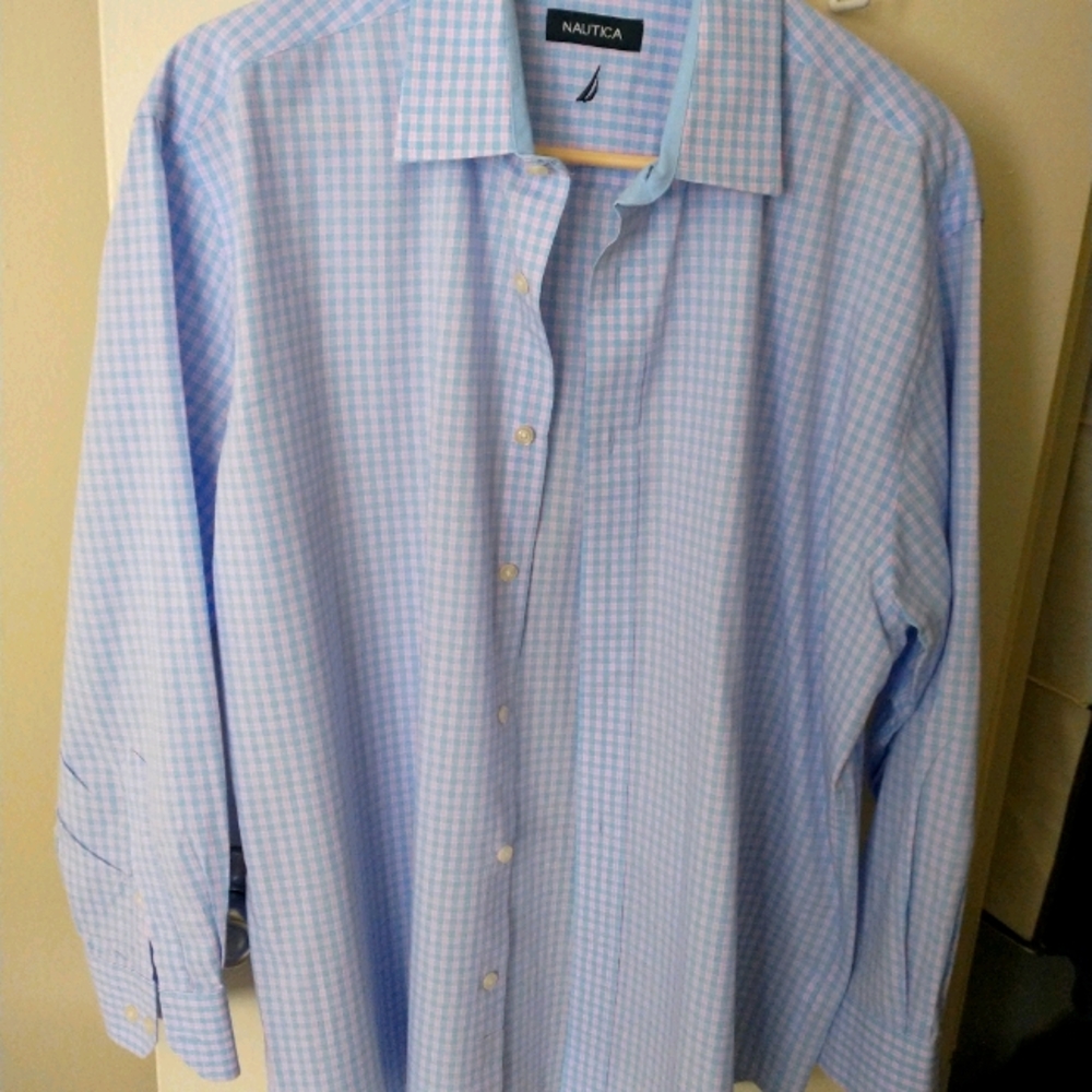 Men's Nautica dress shirt.
